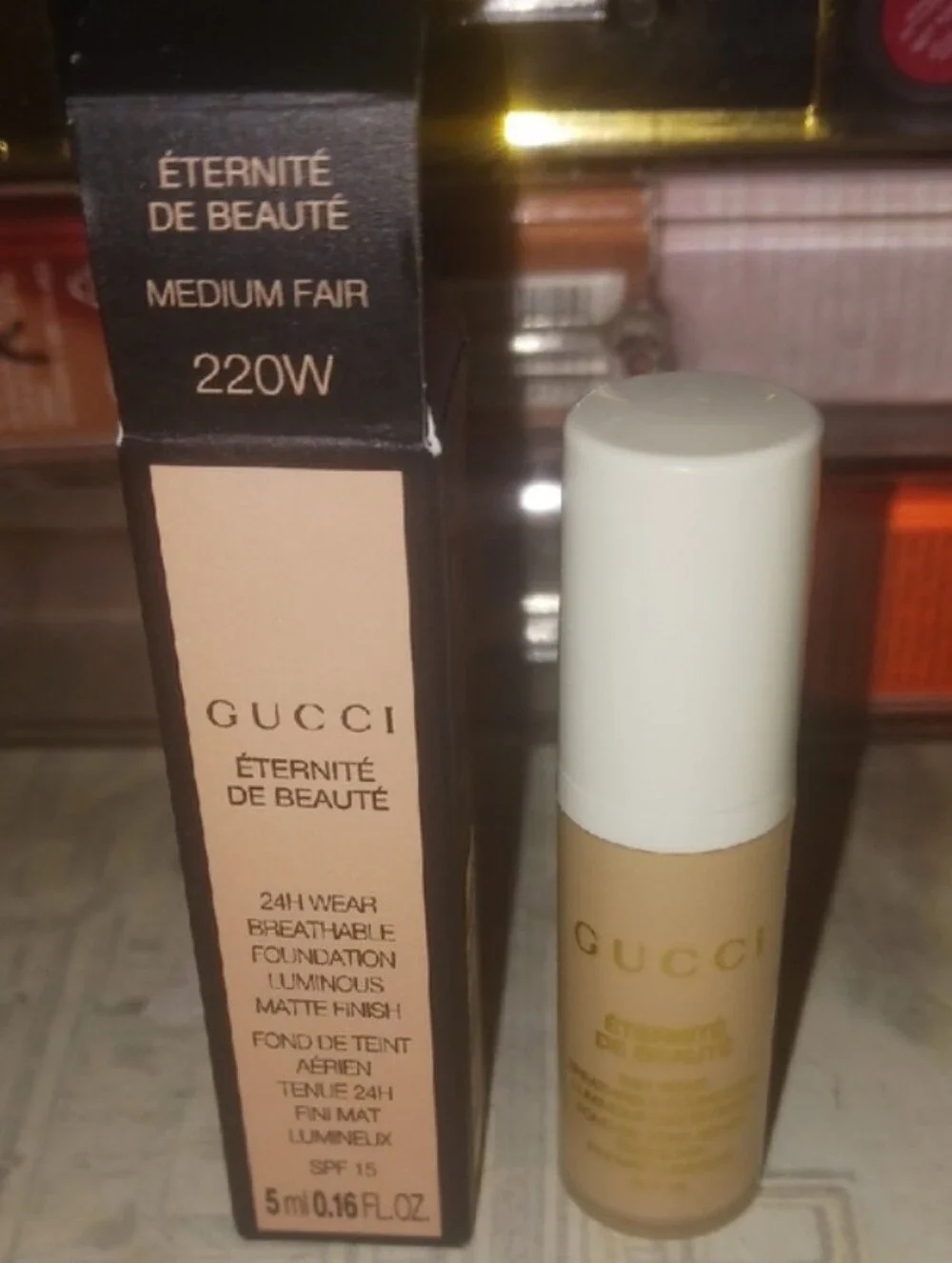 Gucci Éternité de Beauté Foundation